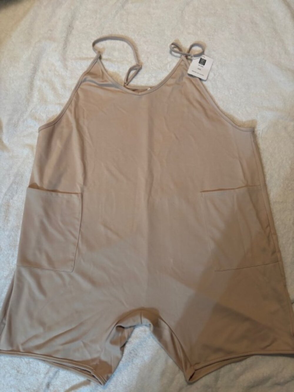 Qibabu Women's 2XL Tan Spaghetti Strap Jumpsuit